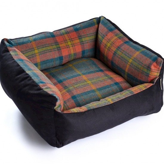 Country Classic Tweed Wool Cosy Dog Beds