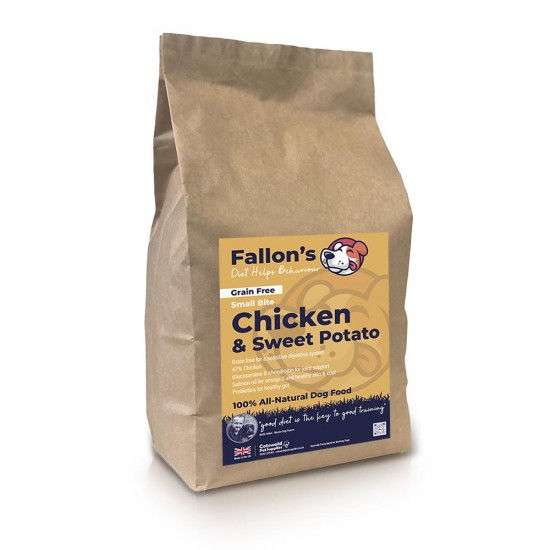 Small Bite Chicken & Sweet Potato Dog Food - 47% Chicken - Salmon Oil - Sensitive