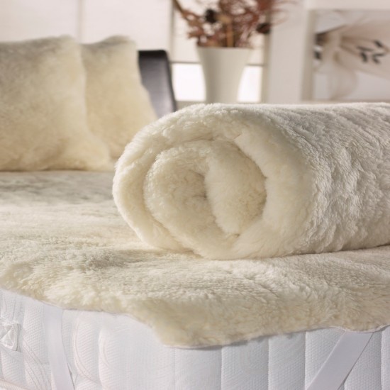 Luxurious Natural Merino Wool Mattress Topper