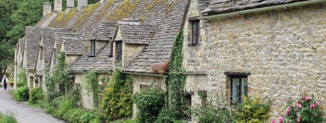 Best Dog Walks in the Cotswolds